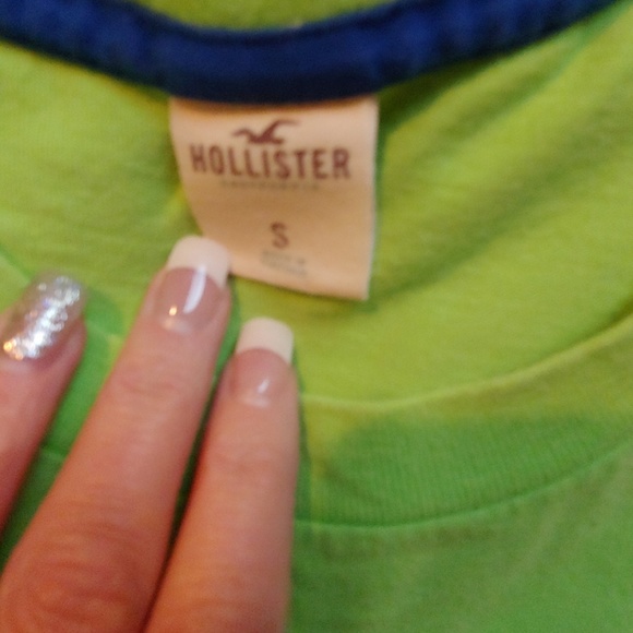 Men's small Hollister tee - Picture 2 of 2